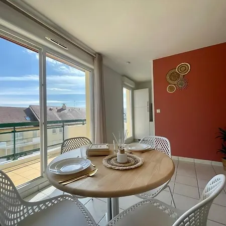 Chez Joyce Appartement Cocooning Lons-le-Saunier Exterior foto